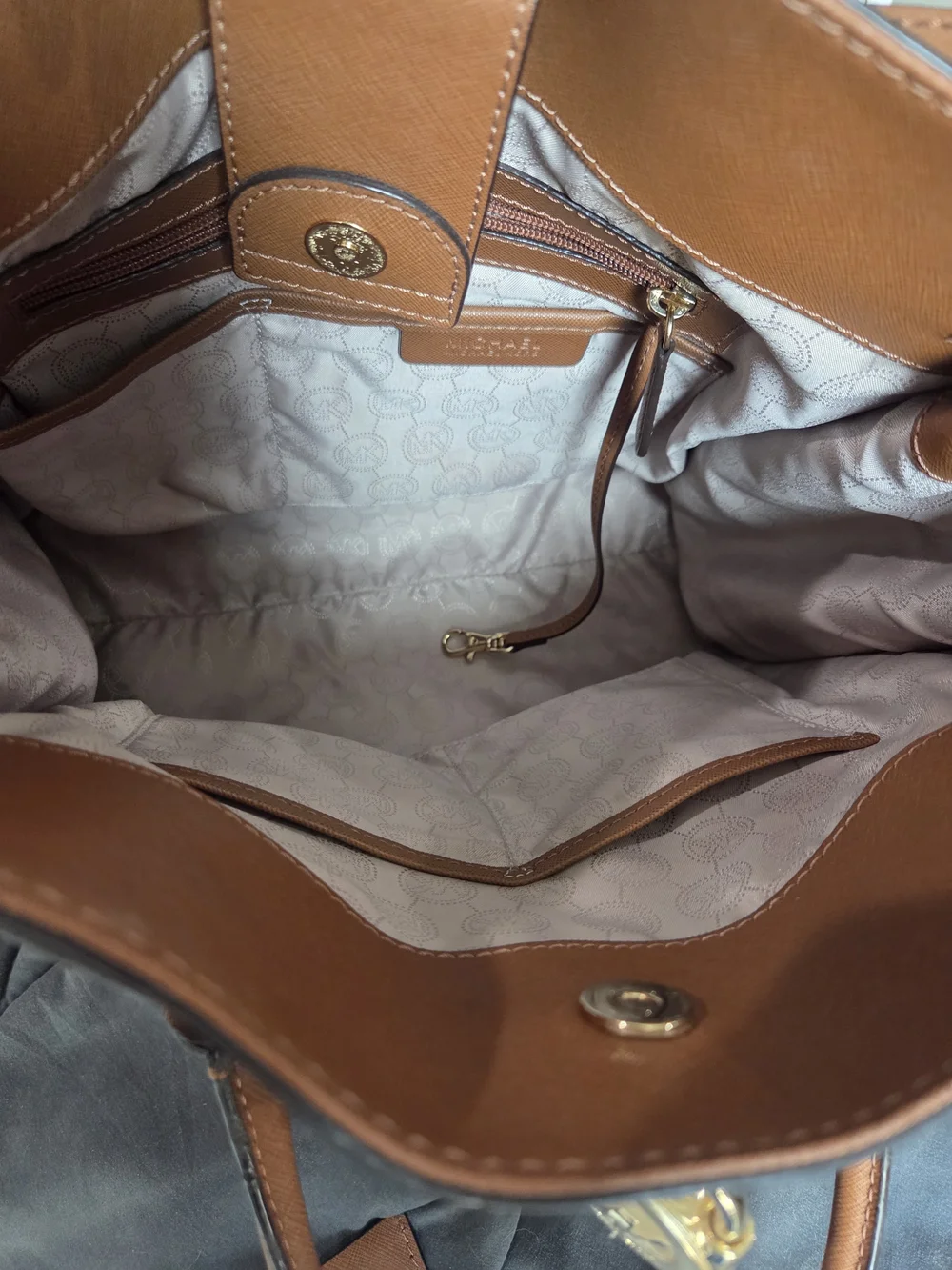Michael Kors Brown Leather Shoulder Tote